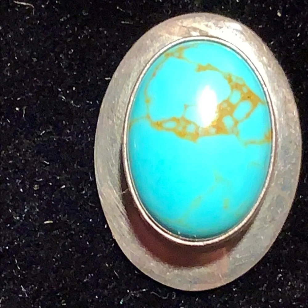 Sterling Silver/Turquoise oval classic earrings - Picture 3 of 12